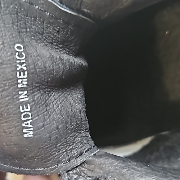 Black suede oxfords with white stitch accent by Giorgio Brutini. - Picture 7 of 7